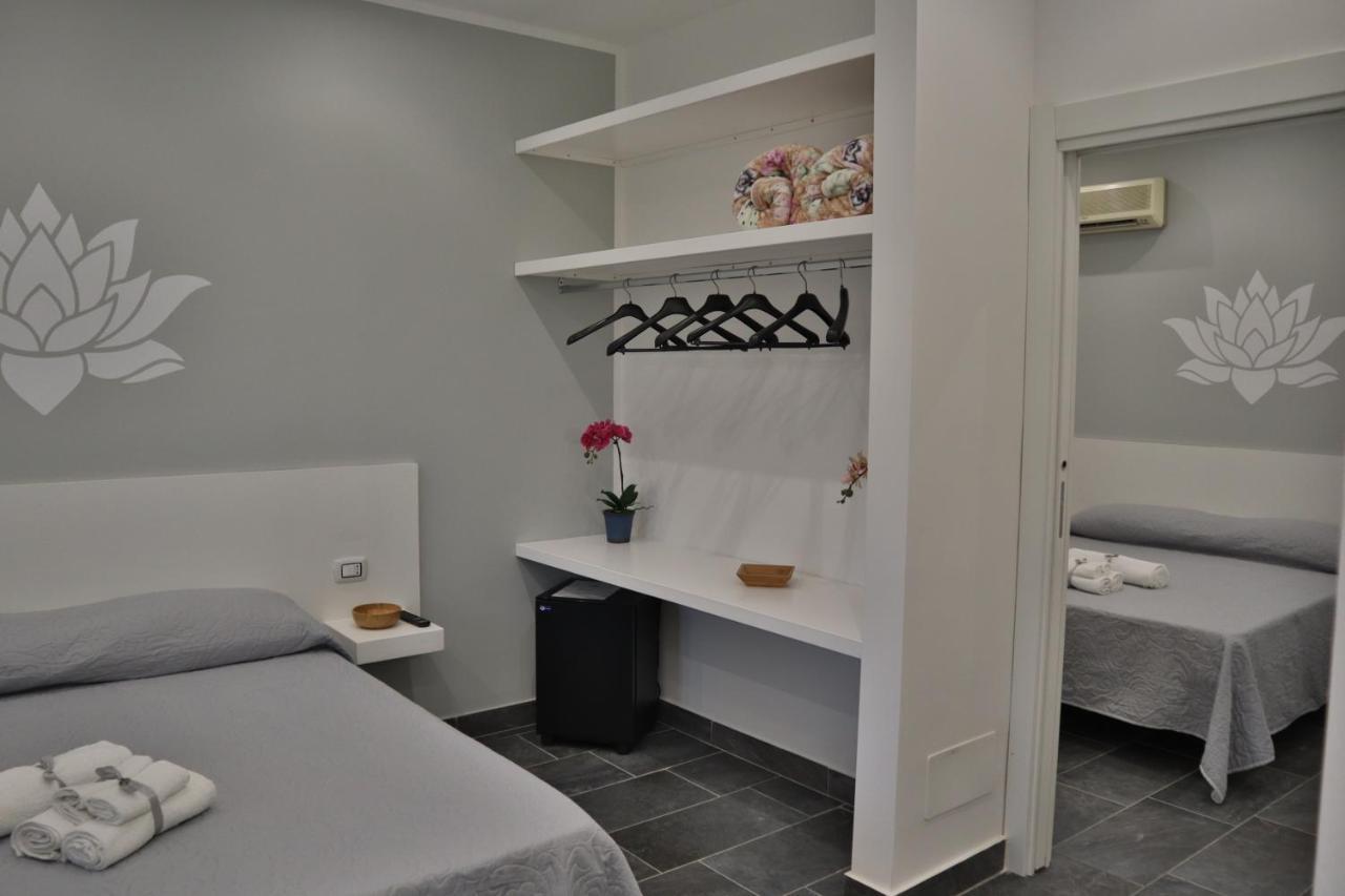 Fiore Di Loto Rooms カリーニ エクステリア 写真