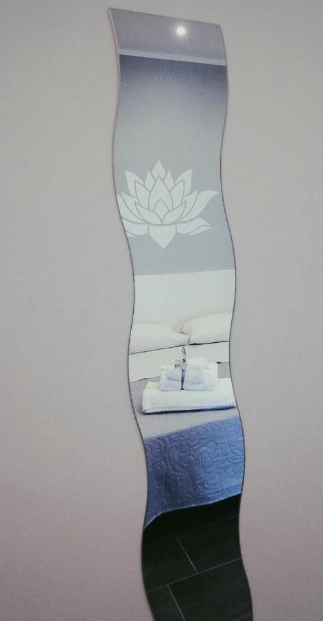 Fiore Di Loto Rooms カリーニ エクステリア 写真