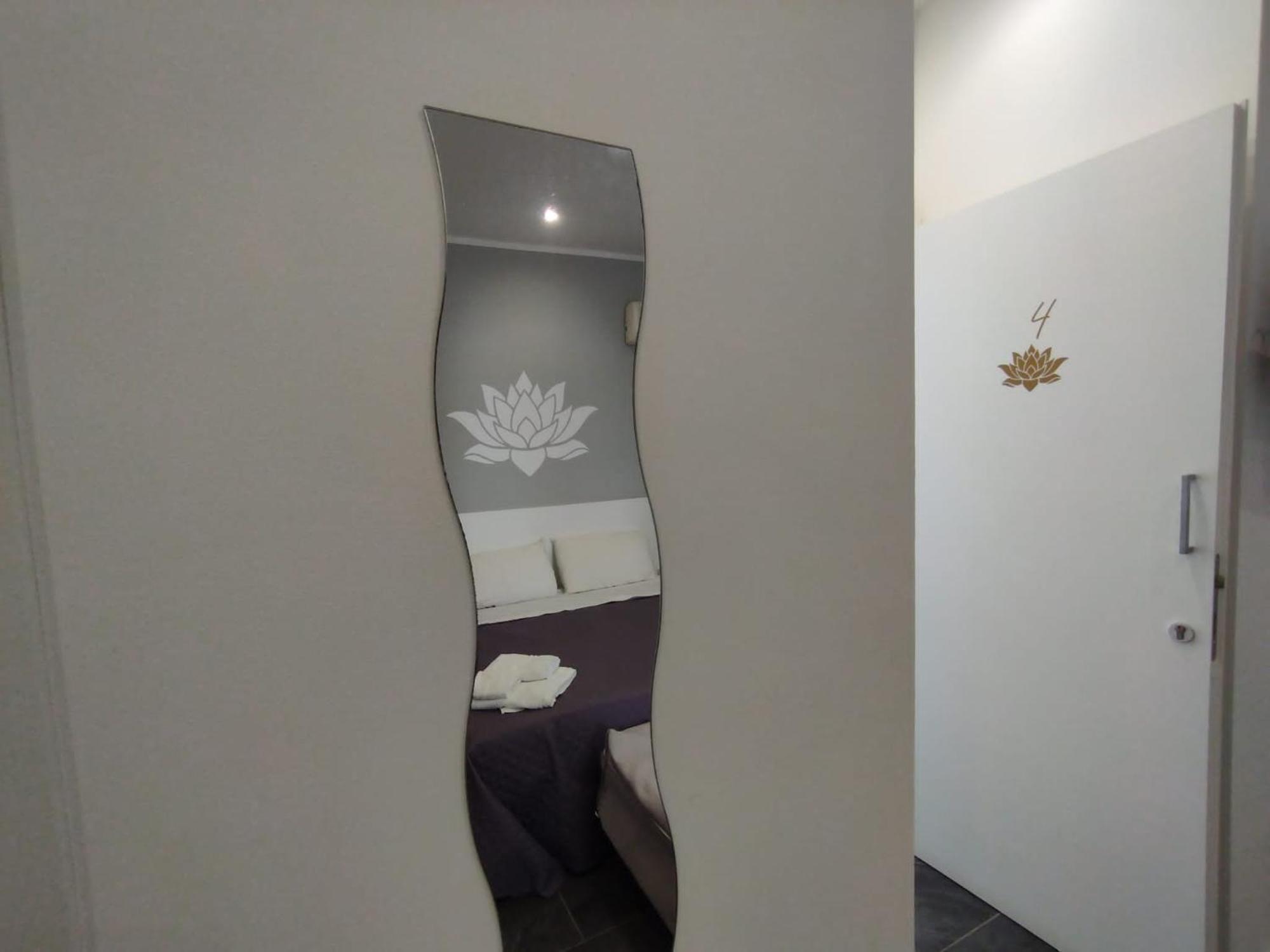 Fiore Di Loto Rooms カリーニ エクステリア 写真
